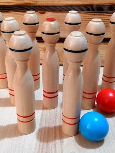 Jeu de quilles pour le jardin