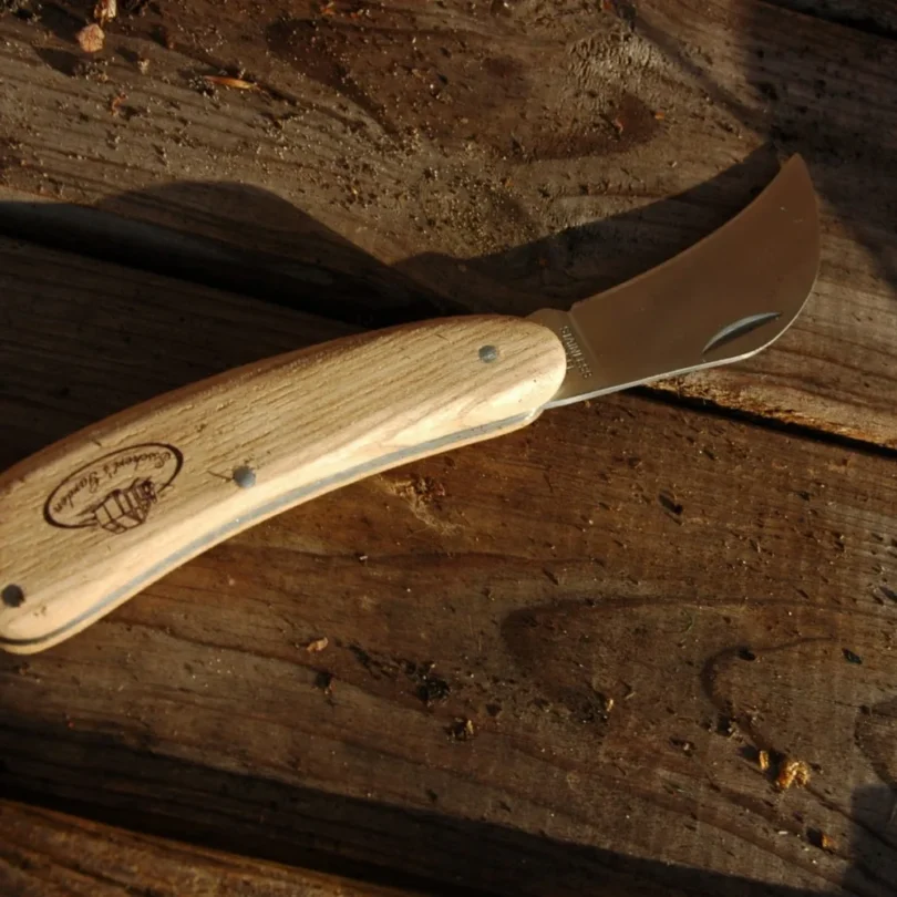 Couteau serpette