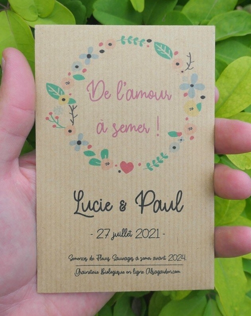 Sachet de graines à semer baptême - Terracotta - A partir de 1.90 € chez  Merci Coco