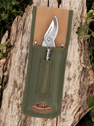 Coffret sécateur (étui, sécateur, et mini tige d'affutage)